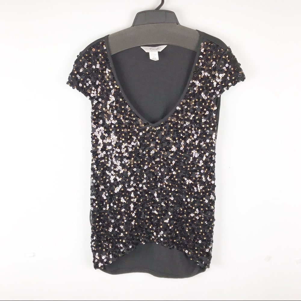 Victoria’s Secret Ludi Sequin Embellished Women's Black V Neck Top Size Medium - Picture 2 of 8